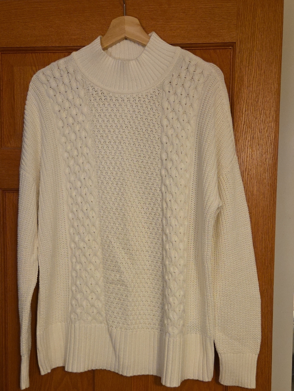 GAP Cream Cable-Knit Turtleneck Sweater